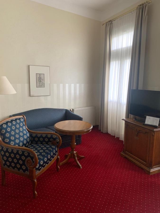 Hotel Saechsischer Hof 迈宁根 外观 照片